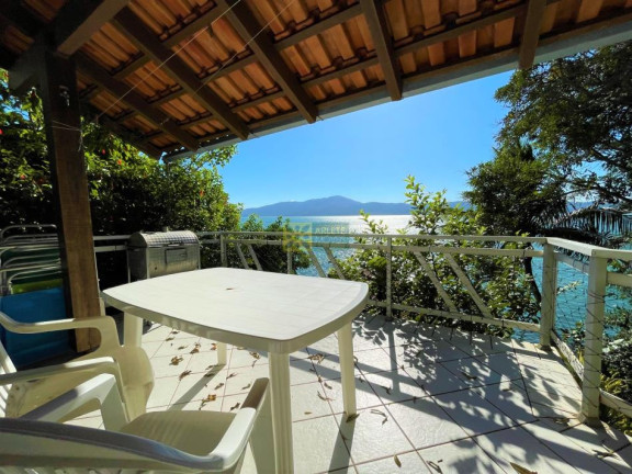Imagem Casa com 4 Quartos à Venda, 254 m² em Tainha - Bombinhas