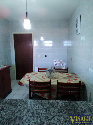 Imagem Casa de Condomínio com 3 Quartos à Venda, em Pq. California - Jacareí Imagem Casa de Condomínio com 3 Quartos à Venda, em Pq. California - Jacareí