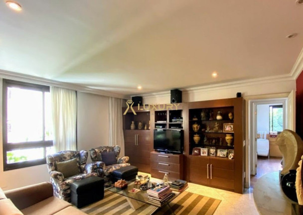Imagem Imóvel com 4 Quartos à Venda, 230 m² em Lourdes - Belo Horizonte