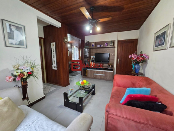 Apartamento com 2 Quartos à Venda, 68 m² em Itacorubi - Florianópolis