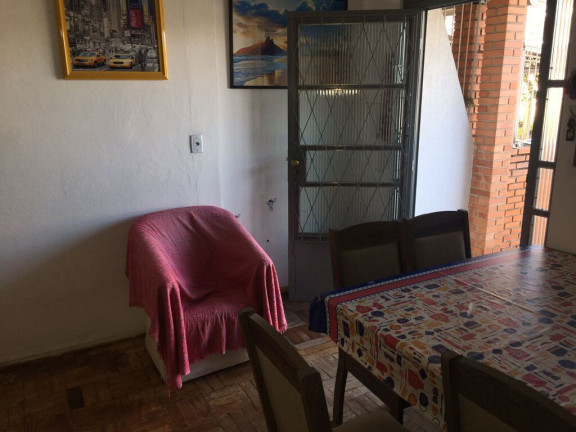 Imagem Casa com 2 Quartos à Venda, 55 m² em Parque Dos Maias - Porto Alegre