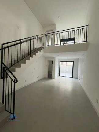Loft com 1 Quarto à Venda, 67 m² em Centro - Florianópolis