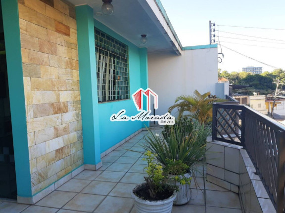 Imagem Casa com 3 Quartos à Venda, 561 m² em Manaus