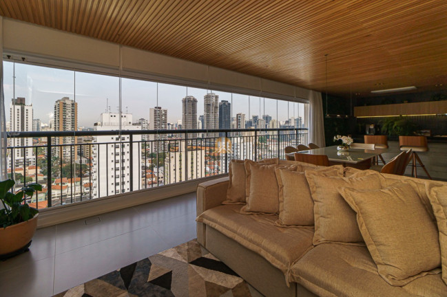 Imagem Imóvel com 3 Quartos à Venda, 213 m² em Morumbi - São Paulo Imagem Imóvel com 3 Quartos à Venda, 213 m² em Morumbi - São Paulo