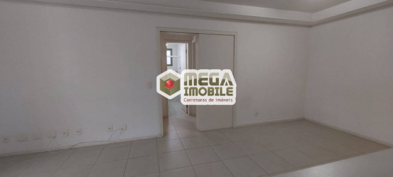 Apartamento com 2 Quartos à Venda, 71 m² em Centro - Florianópolis