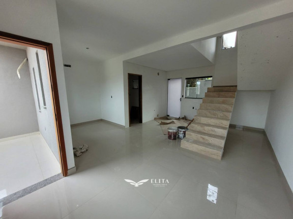 Imagem Sobrado com 3 Quartos à Venda, 93 m² em Itajuba - Barra Velha