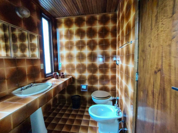 Imagem Casa com 5 Quartos à Venda, 500 m² em Cruzeiro - Teresópolis Imagem Casa com 5 Quartos à Venda, 500 m² em Cruzeiro - Teresópolis