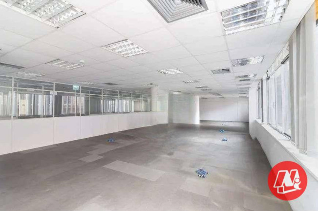 Imagem Sala Comercial à Venda ou Locação, 790 m² em Centro - Porto Alegre Imagem Sala Comercial à Venda ou Locação, 790 m² em Centro - Porto Alegre