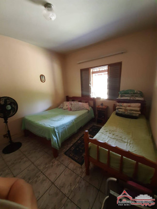 Imagem Chácara com 2 Quartos à Venda, 3.000 m² em Vale Do Encantado - Jacareí