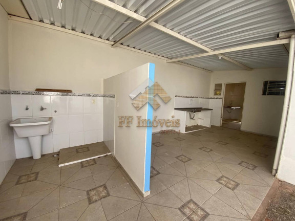 Imagem Casa com 2 Quartos à Venda, 202 m² em Jardim Planalto - Brotas