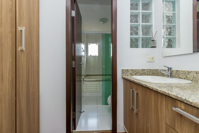 Imagem Sobrado com 3 Quartos à Venda, 154 m² em Santa Felicidade - Curitiba Imagem Sobrado com 3 Quartos à Venda, 154 m² em Santa Felicidade - Curitiba