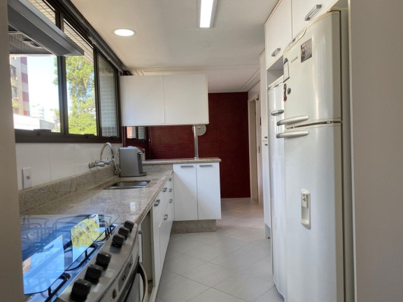 Imagem Imóvel com 3 Quartos à Venda, em Rio Branco - Porto Alegre Imagem Imóvel com 3 Quartos à Venda, em Rio Branco - Porto Alegre