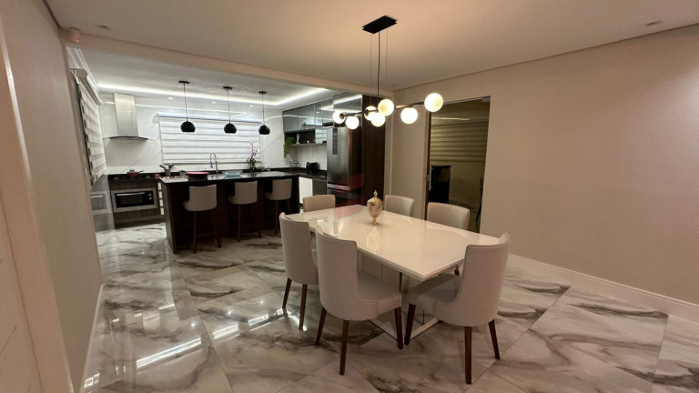 Imagem Casa com 3 Quartos à Venda, 400 m² em Vargem Grande - Pinhais Imagem Casa com 3 Quartos à Venda, 400 m² em Vargem Grande - Pinhais