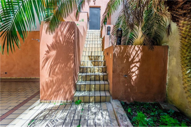 Imagem Casa com 4 Quartos à Venda, em Fazenda Morumbi - São Paulo Imagem Casa com 4 Quartos à Venda, em Fazenda Morumbi - São Paulo