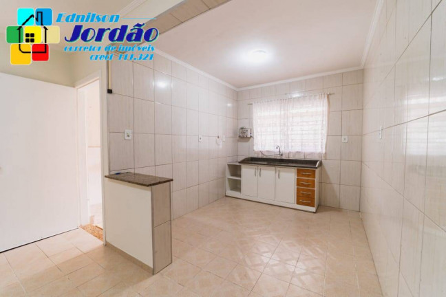 Imagem Casa com 2 Quartos à Venda, 164 m² em Vila Tibiriçá - Santo André Imagem Casa com 2 Quartos à Venda, 164 m² em Vila Tibiriçá - Santo André