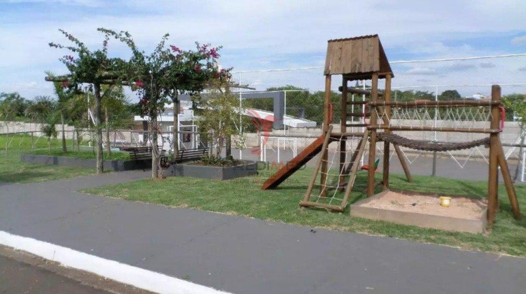 Terreno à Venda, 300 m² em Centro - Piracicaba