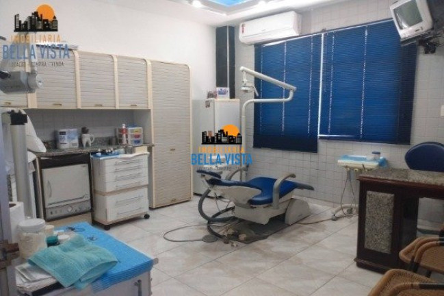 Sala Comercial à Venda, 50 m² em Centro - São Vicente