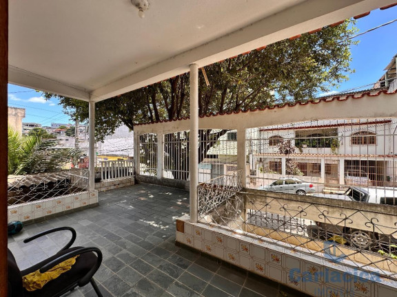 Imagem Casa com 5 Quartos à Venda, 326 m² em Bela Aurora - Cariacica