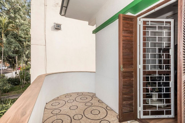 Imagem Casa com 4 Quartos à Venda, 243 m² em Partenon - Porto Alegre