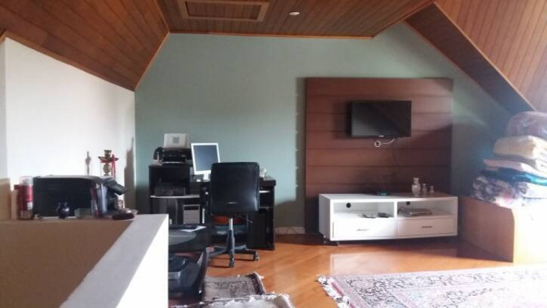 Imagem Sobrado com 3 Quartos à Venda, 250 m² em Merces - Curitiba
