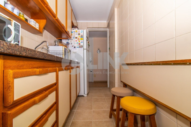 Imagem Apartamento com 1 Quarto à Venda, 58 m² em Bom Fim - Porto Alegre