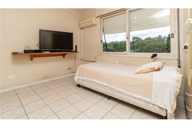 Imagem Imóvel com 2 Quartos à Venda, em Higienópolis - Porto Alegre Imagem Imóvel com 2 Quartos à Venda, em Higienópolis - Porto Alegre