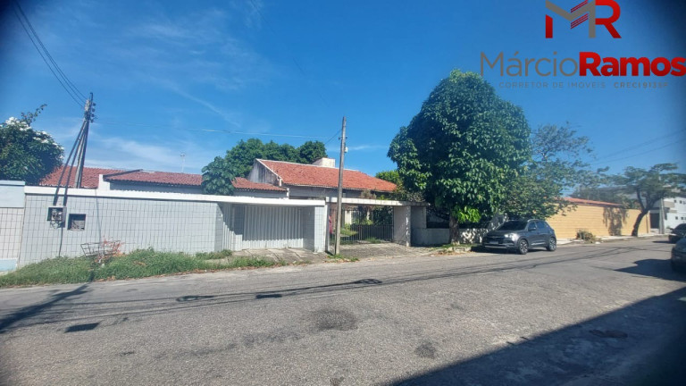 Sala Comercial à Venda, 160 m² em Parque Manibura - Fortaleza