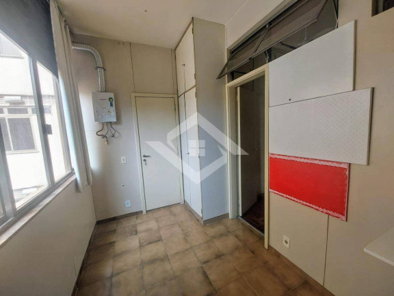 Imagem Apartamento com 3 Quartos à Venda, 150 m² em Copacabana - Rio De Janeiro Imagem Apartamento com 3 Quartos à Venda, 150 m² em Copacabana - Rio De Janeiro