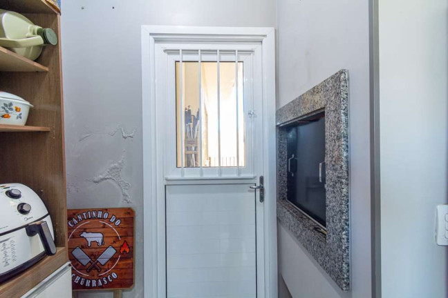 Imagem Casa com 2 Quartos à Venda,  em Igara - Canoas