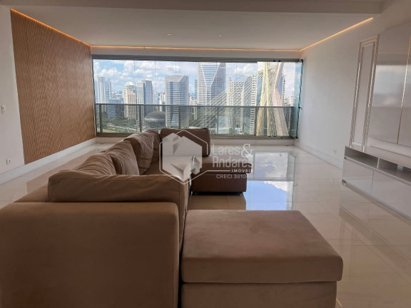Imagem Apartamento com 3 Quartos à Venda, 252 m² em Real Parque - São Paulo Imagem Apartamento com 3 Quartos à Venda, 252 m² em Real Parque - São Paulo