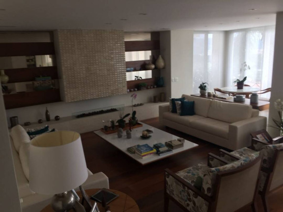 Imagem Casa com 4 Quartos à Venda, 600 m² em Alphaville - Santana De Parnaíba Imagem Casa com 4 Quartos à Venda, 600 m² em Alphaville - Santana De Parnaíba