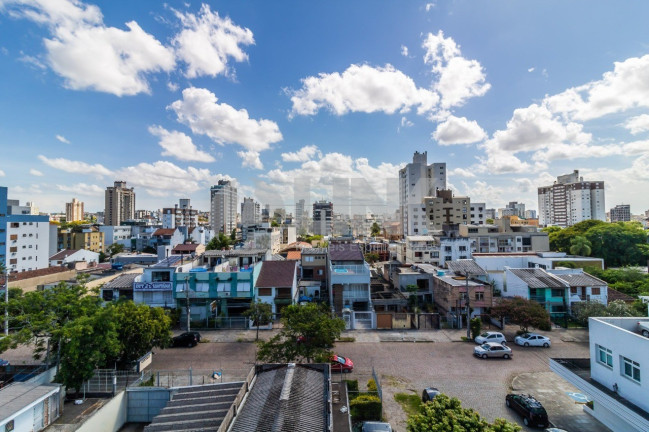 Imagem Imóvel com 2 Quartos à Venda, 146 m² em Santana - Porto Alegre