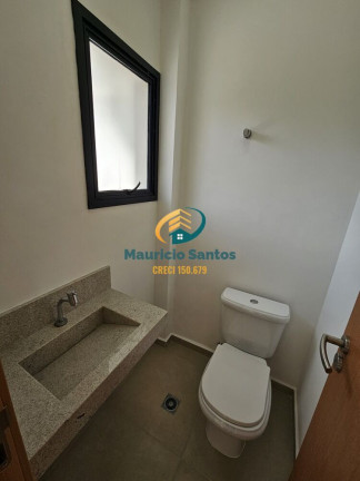 Imagem Sobrado com 3 Quartos à Venda, 147 m² em Centro - Mongaguá