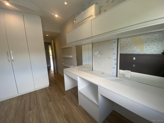 Imagem Casa de Condomínio com 5 Quartos à Venda, 478 m² em Barra Da Tijuca - Rio De Janeiro Imagem Casa de Condomínio com 5 Quartos à Venda, 478 m² em Barra Da Tijuca - Rio De Janeiro