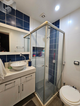Imagem Imóvel com 3 Quartos à Venda, 300 m² em Laranjeiras - Rio De Janeiro Imagem Imóvel com 3 Quartos à Venda, 300 m² em Laranjeiras - Rio De Janeiro