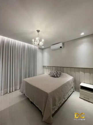 Imagem Casa de Condomínio com 3 Quartos à Venda, 224 m² em Ribeirão Do Lipa - Cuiabá