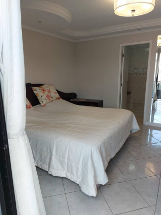 Imagem Sobrado com 3 Quartos à Venda, 366 m² em Guabirotuba - Curitiba Imagem Sobrado com 3 Quartos à Venda, 366 m² em Guabirotuba - Curitiba