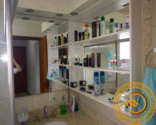 Imagem Casa com 3 Quartos à Venda, em Chácaras Leonardi - Itu Imagem Casa com 3 Quartos à Venda, em Chácaras Leonardi - Itu