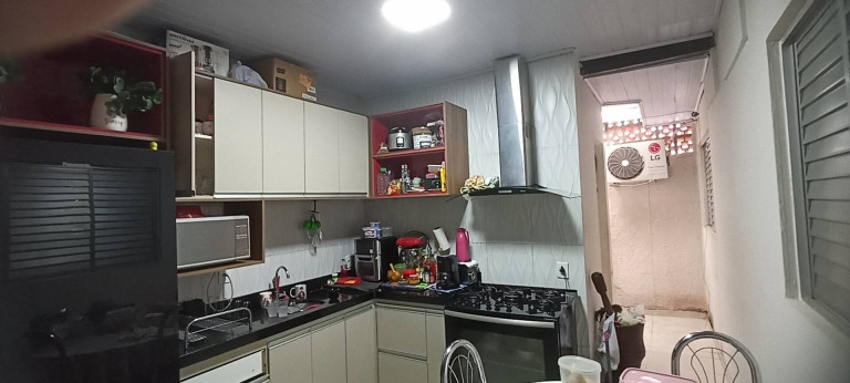 Imagem Casa de Condomínio com 3 Quartos à Venda, 156 m² em Areão - Cuiabá