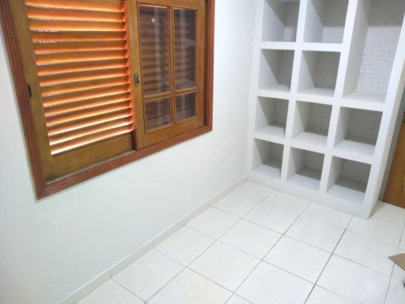Imagem Casa com 3 Quartos à Venda, em Bal. Maracanã - Praia Grande Imagem Casa com 3 Quartos à Venda, em Bal. Maracanã - Praia Grande