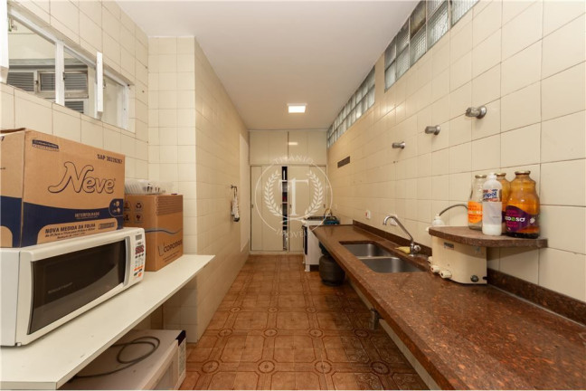 Imagem Casa com 6 Quartos à Venda, 220 m² em Jardim Paulista - São Paulo