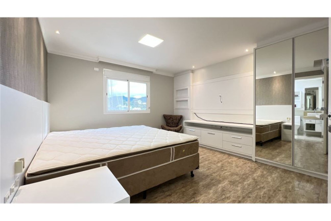 Imagem Apartamento com 4 Quartos à Venda, 180 m² em Praia Brava De Itajaí - Itajaí