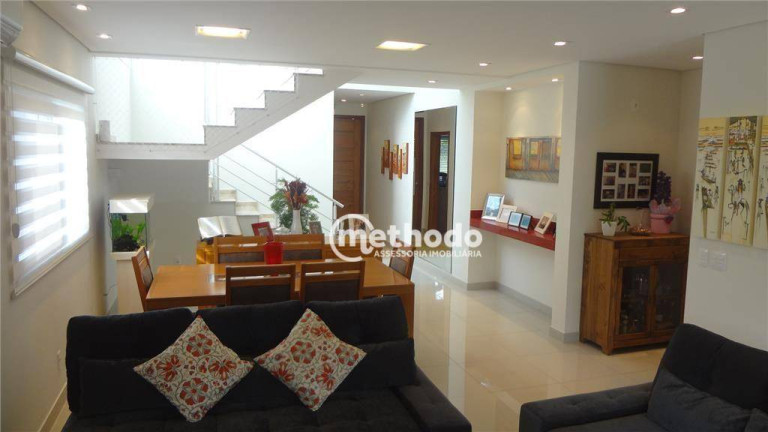 Imagem Casa com 3 Quartos à Venda, 270 m² em Swiss Park - Campinas Imagem Casa com 3 Quartos à Venda, 270 m² em Swiss Park - Campinas