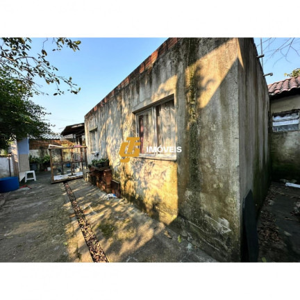 Imagem Casa com 2 Quartos à Venda,  em Monte Alegre - Camboriú