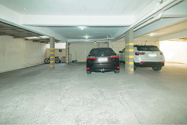 Imagem Sala Comercial à Venda, 32 m² em Petrópolis - Porto Alegre Imagem Sala Comercial à Venda, 32 m² em Petrópolis - Porto Alegre