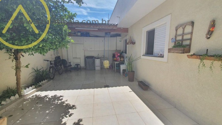 Imagem Casa com 3 Quartos à Venda, 110 m² em Condominio Marchant - Atibaia