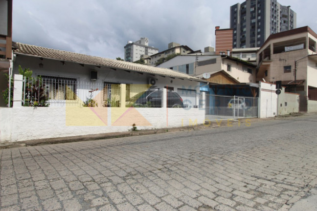 Imagem Galpão à Venda, 249 m² em água Verde - Blumenau Imagem Galpão à Venda, 249 m² em água Verde - Blumenau