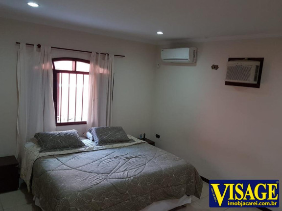 Imagem Casa com 2 Quartos à Venda, 290 m² em Cid. Salvador - Jacareí Imagem Casa com 2 Quartos à Venda, 290 m² em Cid. Salvador - Jacareí