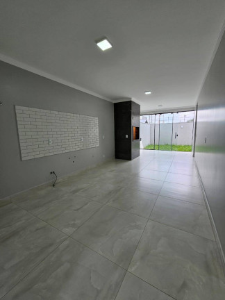 Imagem Casa com 3 Quartos à Venda, 100 m² em Cascavel