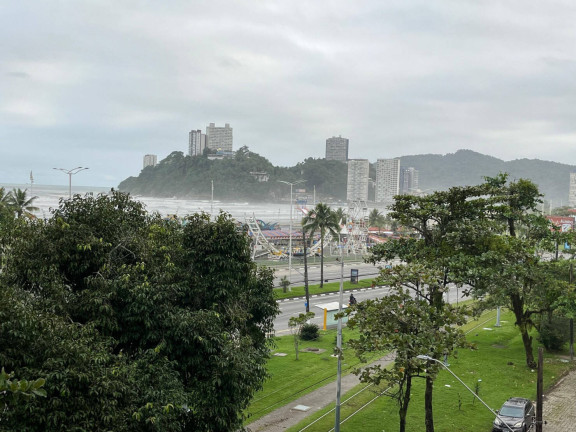Apartamento com 1 Quarto para Alugar, 50 m² em Itararé - São Vicente